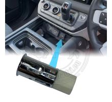 Sada originální autozásuvky 12V a krytky s víčkem pro zadní část středové konzoly (2)