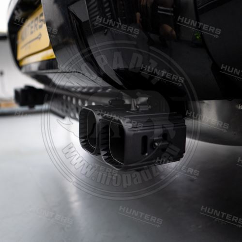 Hunters koncovky výfuku dvojité hranaté Defender motorizace Diesel (Quad)