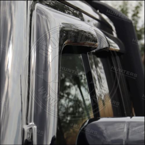 Hunters okenní deflektory New Defender 130